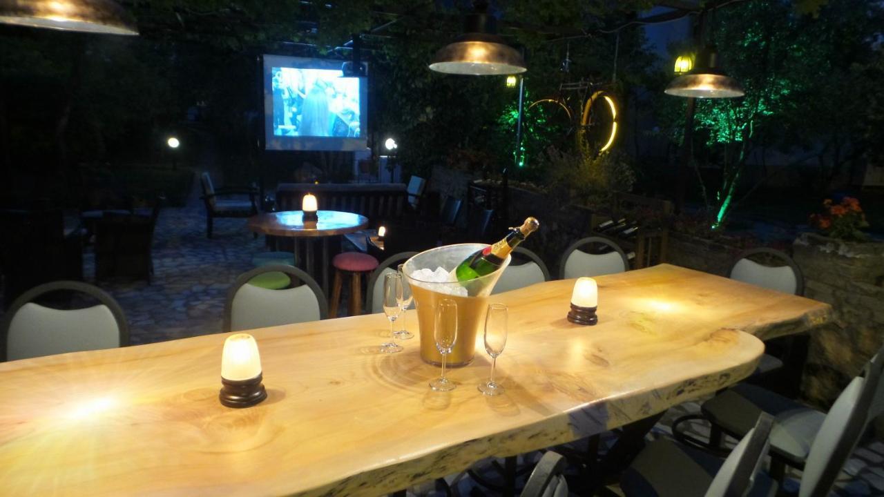 Native Hotel Ovacık 外观 照片